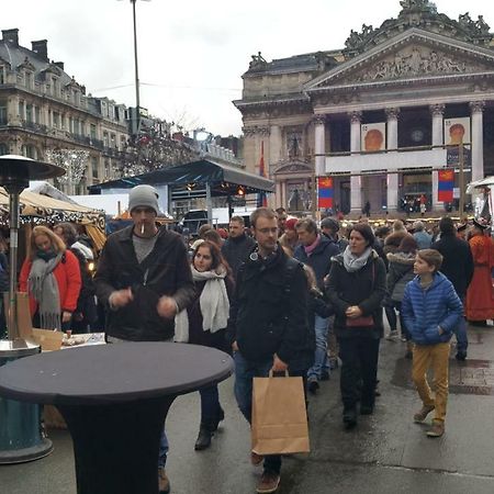 Les Pieds A La Grande Place Bruxelles Eksteriør billede